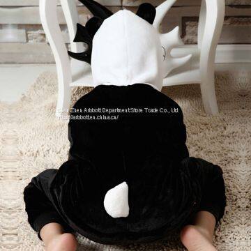 Panda Cartoon Flannel Conjoined Polyester Children Pajamas photo-4