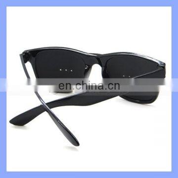 Three Small Holes Pinhole Glasses Natural Vision Care photo-5
