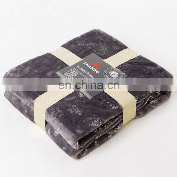 Hot Sale Golden Printed Flannel Blanket Fleece Blanket With High Quality