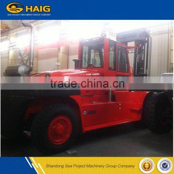 25 To Container lifting forklift