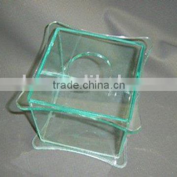 clear acrylic tissue box