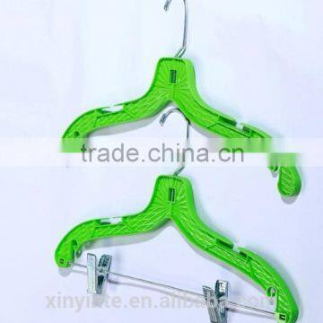 Custom Eco-Friendly plastic clothes hanger