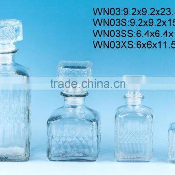 WN03 embossed glass wine bottle