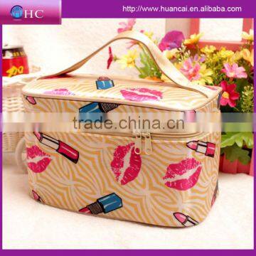 Fashion travel cosmetic bag with many appearance types