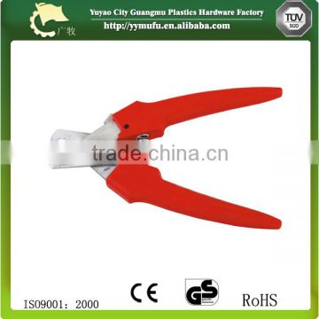 Pig tail cutoff plier with plastic and metal for animal/livestock