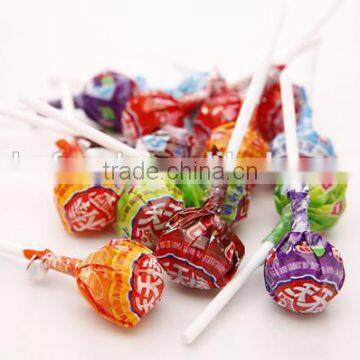 Yake strawberry lollipop with sweet flavor