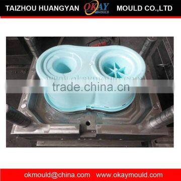 Plastic injection mold