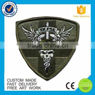 Fashion custom embroidery designs patches, iron on label