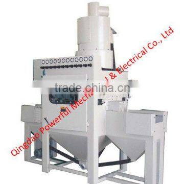 Sand blasting machine for foundry