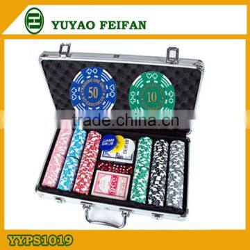 300 Pcs Poker Chip Set In Silver Aluminium Case With Windows