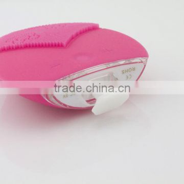 Built-in lithium deep facial cleaning iontophoresis apparatus mini face massager cleaning device