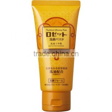 ROSETTE Face Wash Pasta Horse Oil Moisturizing Cleanser 120g