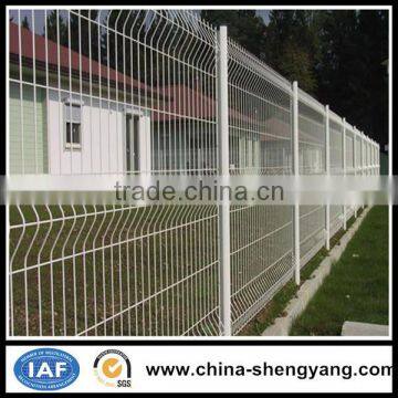 PVC coated wire mesh fence/galvanized fence with factory price