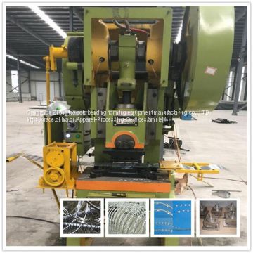 Heavy hexagonal mesh double twist barbed wire machine