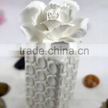 Natural lavender scented plaster flower fragrance diffuser with ceramic bottle
