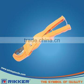 PVC PIPE CUTTER