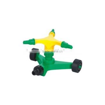 Garden Tools 3-arm plastic sprinkler with wheel base