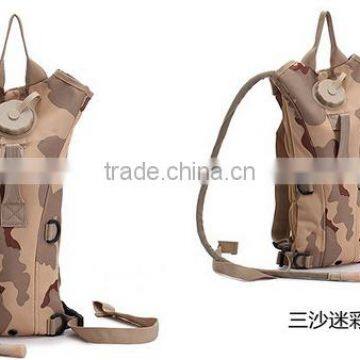 Manufacturer of Multifunction Outdoor Cycling 2.5L Tactics Watery Bag/Water Bag Backpack photo-3