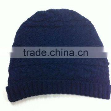 KNITTED CAP