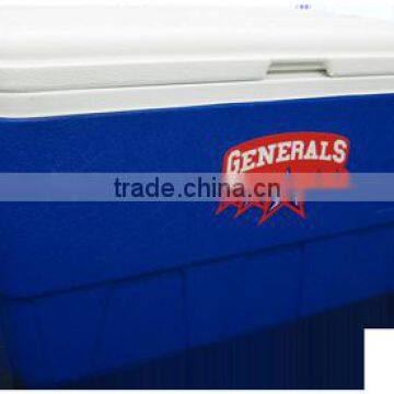 USA Made Igloo Family 52 Ice Chest - 52 Quarts (83 Can Capacity), Features Ultratherm Insulation and Comes With Swing-up Handles photo-3