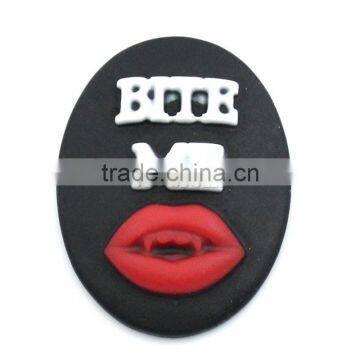 Oval Black "BITE ME"& Red Lip Vampire Fang Teeth Carved Halloween Resin Cameos