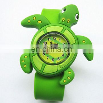 Turtle design silicone clap strap watch with movement head