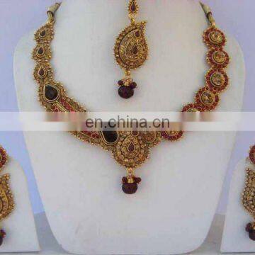 INDIAN DESIGNER POLKI JEWELRY SET