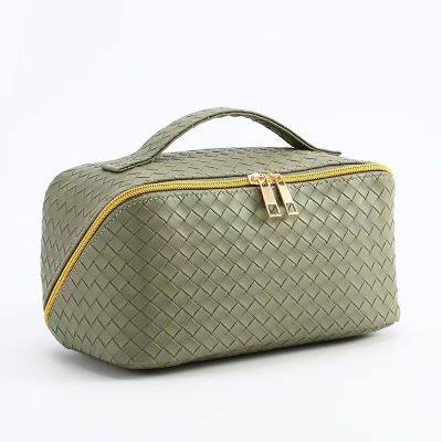 Cosmetic Bag photo-3