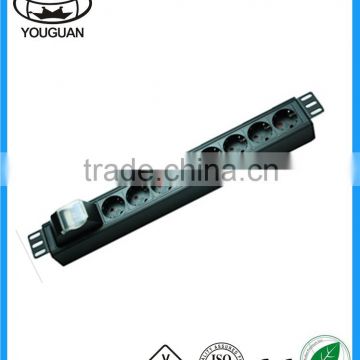 19"1.5U German type PDU for canbinet 8 ways with air switch German cabinet PDU rack PDU power unit