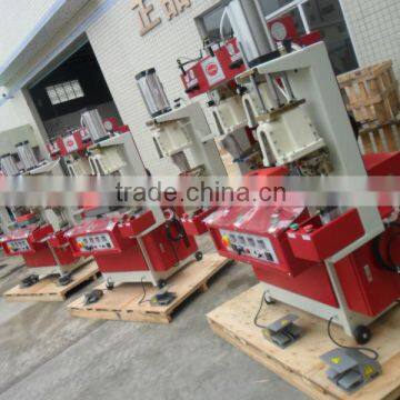 heel moulding machine