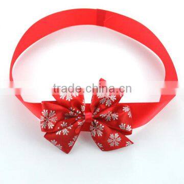 Gift box stretch ribbon bow tied