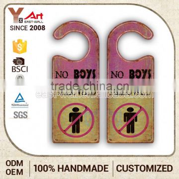 2016 hot selling custom design art work craft decorative felt glass door hangers