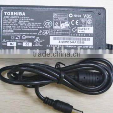 computer AC adaptor for Toshiba