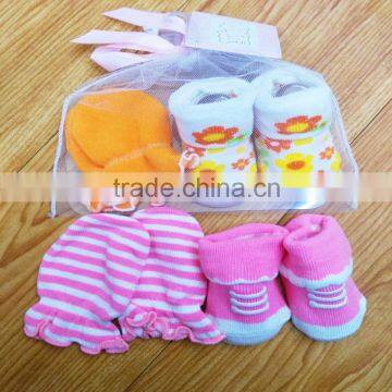 wholesale cotton rich knit baby mittens & socks