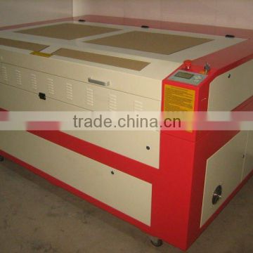 CO2 laser cutting machine