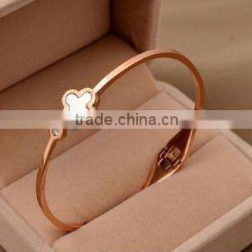 four-leaf clover bangle,2013 new bangle,fashion accessory for girl