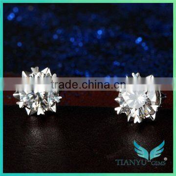 New Style Fashion Earrings Super White Moissanite Diamond Earrings Sapphire Earring