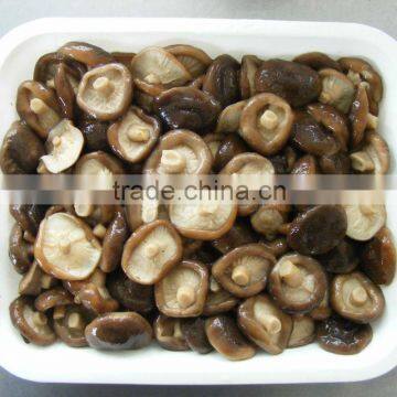 Canned whole shiitake mushroom