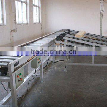 Wood conveying line