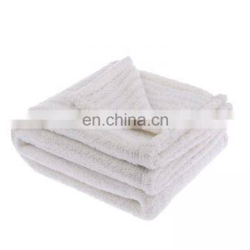 China Cheap Reversible Cream Color Plush Sherpa Blanket With Metallic Silver Yarn Knit Lurex photo-2