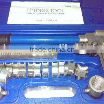 Sliding fittings tool