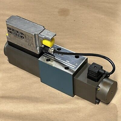 14126569 Proportional Telescopic Valve Group for Sany SRSC45H4 Reach Stacker Genuine Hydraulic Control Replacement