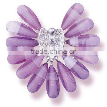 Hot sale crystal brooch pearl brooch flower brooch with reasonable price