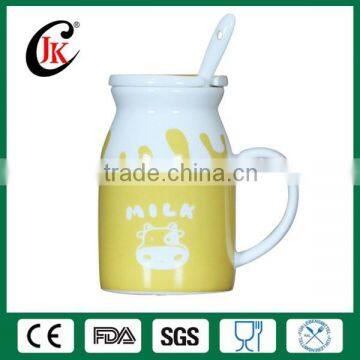 Wholesale creative kids ceramic milk mug with lid and spoon