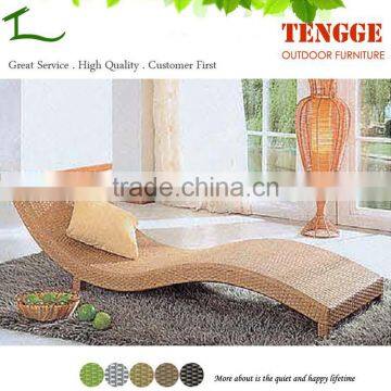 YH-8015 Outdoor Aluminum Rattan Lightweight Beach Sun Bed photo-2