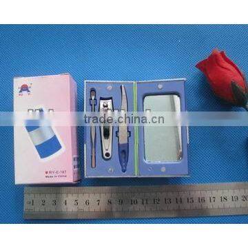 423028 NAIL CLIPPER SET