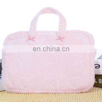 2016 wholesale cheap cute pink plush computer bag