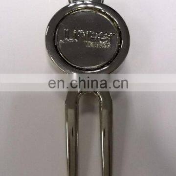 Simple sport tool as a souvenir of membership or publicity Shiny silver plating die cast process made of zinc alloy