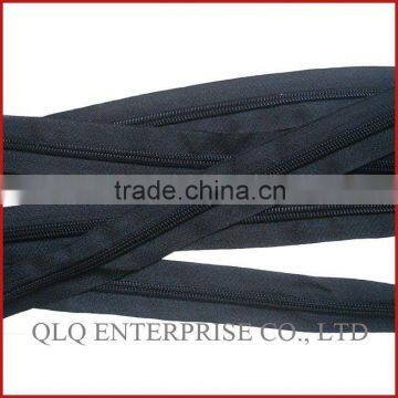 High Quality Long Chain Nylon Zipper