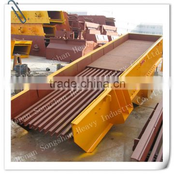 2015 Hot Sale Vibrate Feeder in stone crushing plant